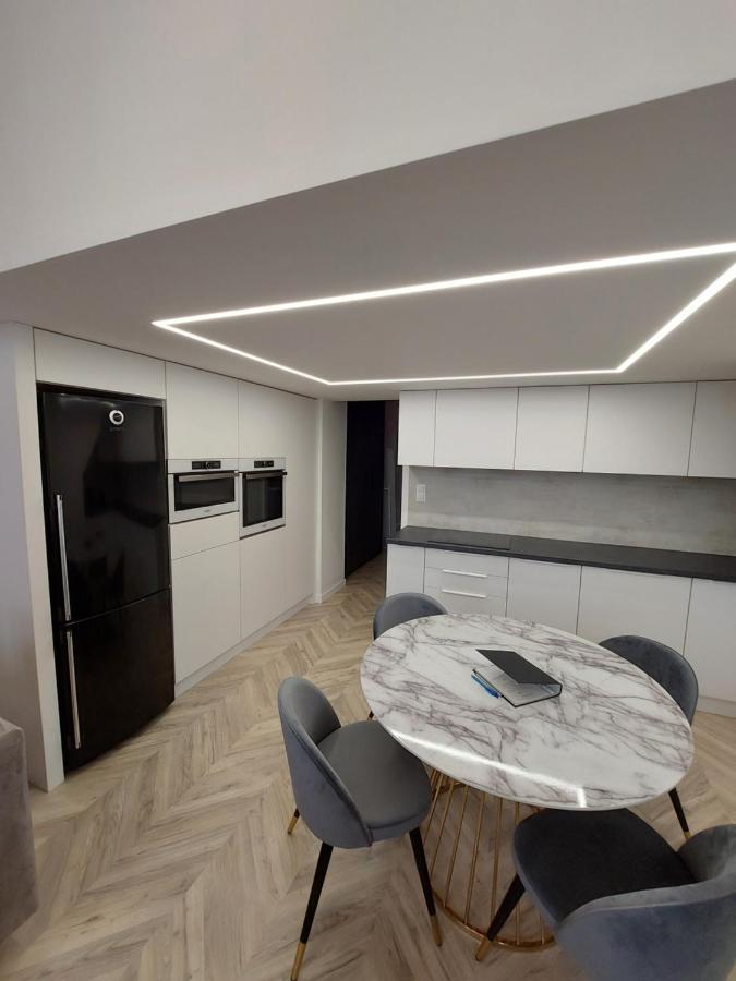 Central Gallery Apartment Debrecen Eksteriør bilde